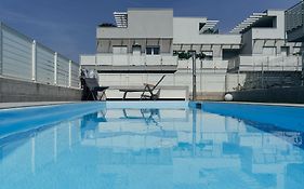 The Prince - Luxury Apartments With Pool