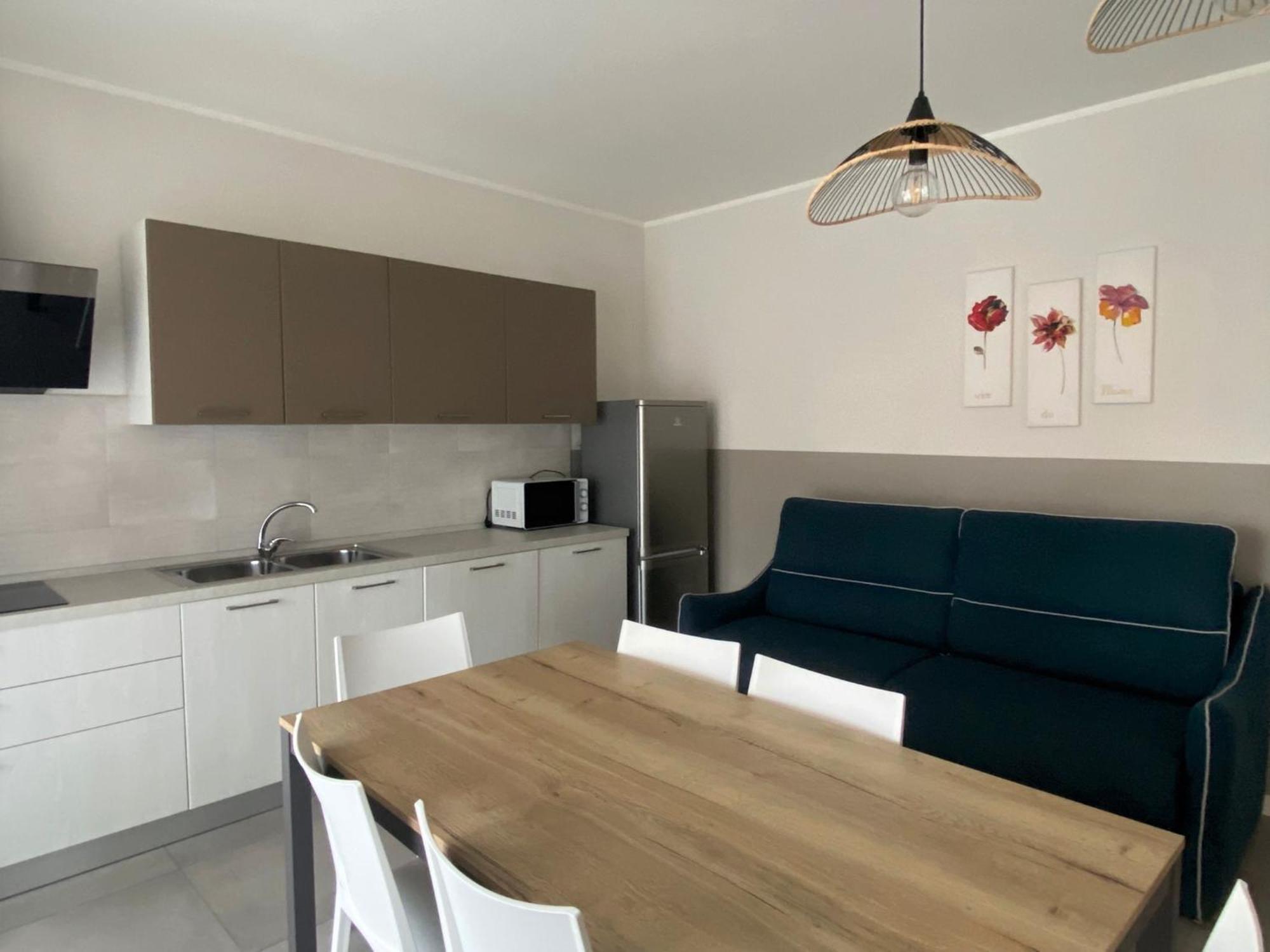 The Prince - Luxury Apartments With Pool Peschiera del Garda Exterior foto