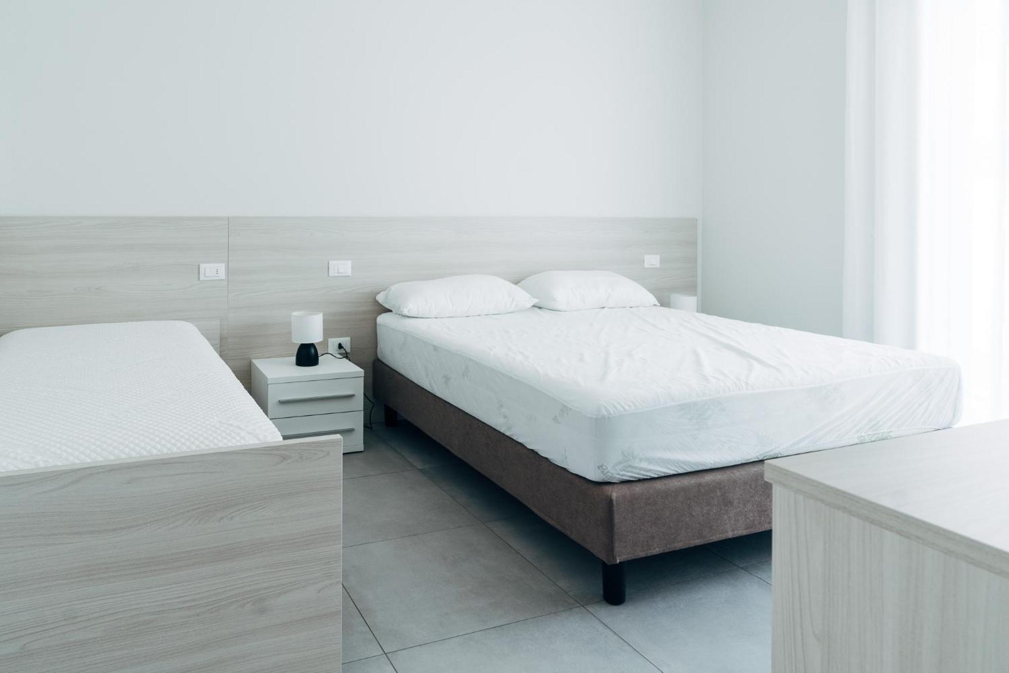 The Prince - Luxury Apartments With Pool Peschiera del Garda Exterior foto